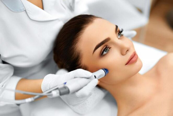 Den Apparat ass aus Gesiicht Rejuvenatioun